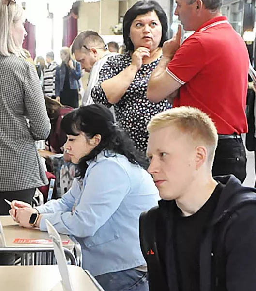 Более пяти тысяч мест предложат работодатели Кировской области