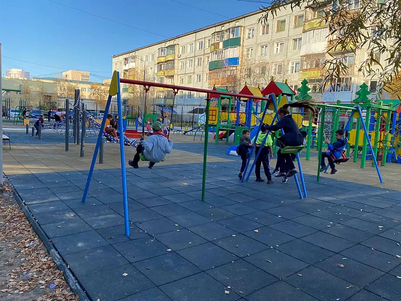 В&nbsp;Якутии за&nbsp;год благоустроят 14&nbsp;дворовых территорий