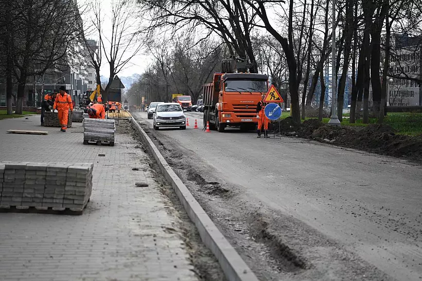 В&nbsp;Белгороде ремонтируют улицу Малую Богданку
