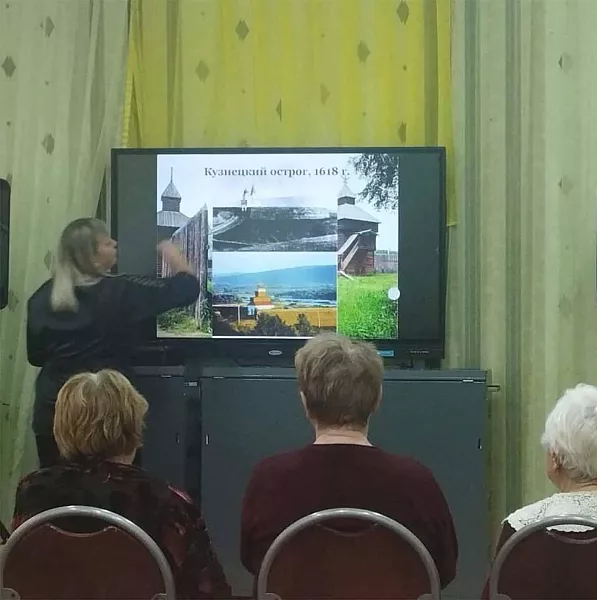 Для&nbsp;пенсионеров Юрги провели виртуальные путешествия по&nbsp;Кузбассу