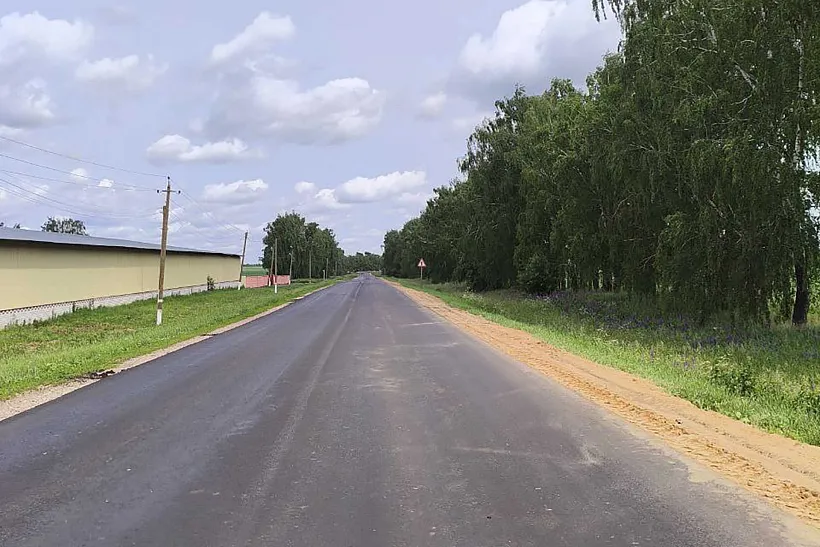 На&nbsp;Брянщине завершают ремонт участка дороги Стародуб&nbsp;&mdash; Новые Ивайтенки