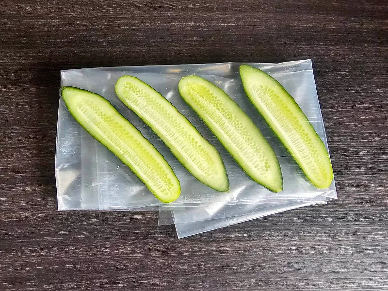 Нижегородские ученые создали антимикробную пленку для&nbsp;хранения продуктов