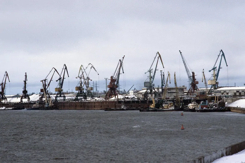 В&nbsp;Югре &laquo;Речной порт Нижневартовск&raquo; повысит производительность труда