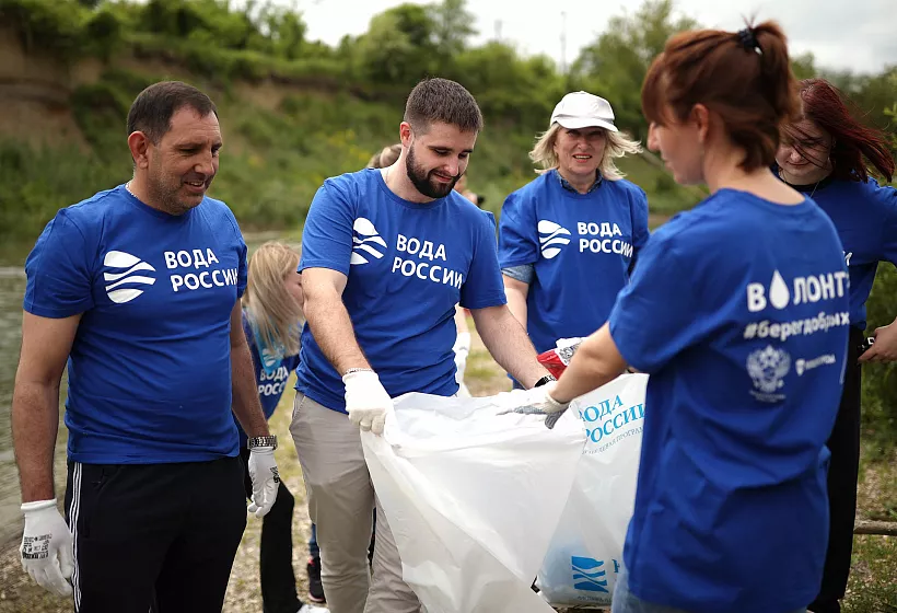 Участники акции &laquo;Вода России&raquo; и&nbsp;фестиваля &laquo;Горизонт&raquo; очистят берег Байкала