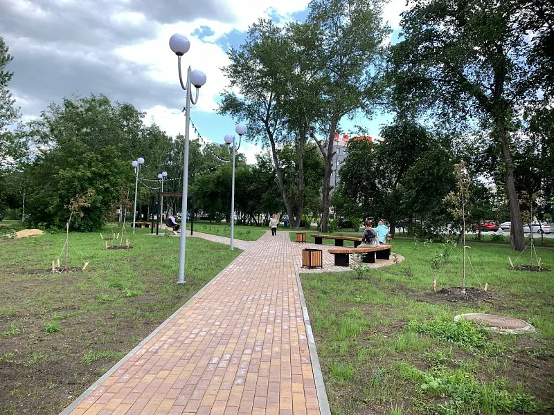 В&nbsp;Тракторозаводском районе Челябинска открылся обновленный сквер