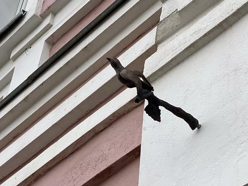 Cкульптуру соловья установили в&nbsp;Угличе Ярославской области