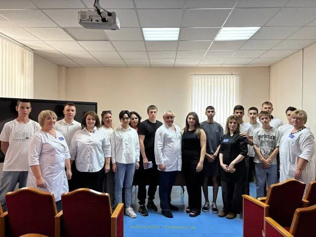 Выпускники в&nbsp;Предгорном округе Ставрополья познакомились с&nbsp;работой врачей