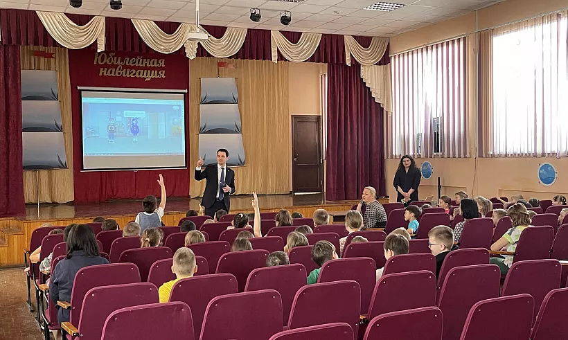 В&nbsp;Казани для&nbsp;школьников провели &laquo;Урок цифры&raquo; по&nbsp;технологиям тестирования