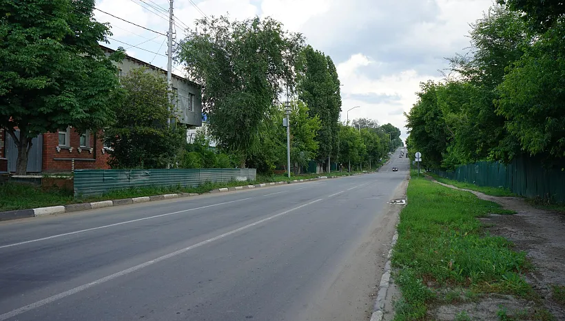 В&nbsp;Саратове и&nbsp;Марксе отремонтируют транзитные дороги к&nbsp;30&nbsp;объектам соцсферы