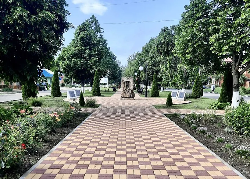 На&nbsp;Кубани в&nbsp;селе Успенском завершили благоустройство улицы Красной
