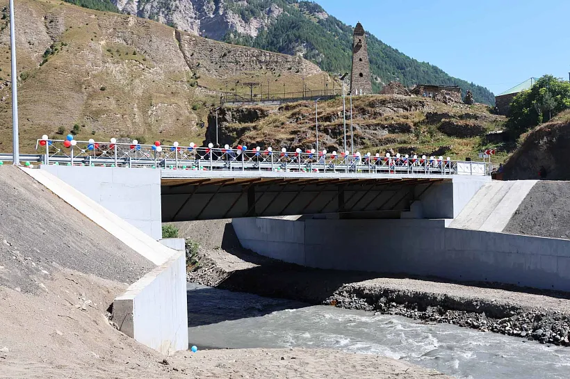 В&nbsp;Чечне отремонтировали 9&nbsp;участков дорог и&nbsp;5&nbsp;мостов