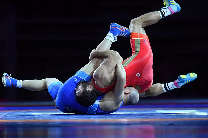 Крымские спортсмены завоевали медали чемпионата России по&nbsp;вольной борьбе