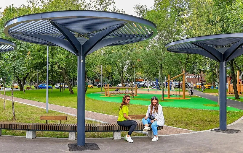 В&nbsp;Москве облагородили сквер перед храмом Александра Невского