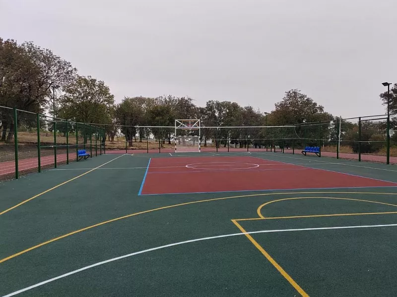 В&nbsp;поселке Заречном Карачаево-Черкесии построили спортивную площадку