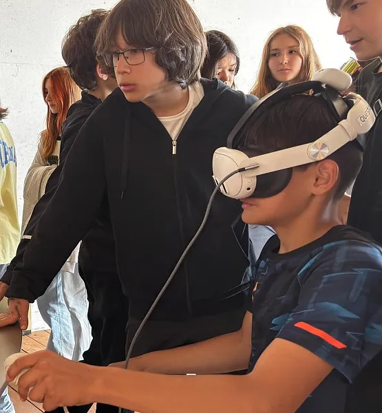 В&nbsp;башкирском лагере &laquo;Калкан&raquo; детей познакомили с&nbsp;профессиями через VR-очки