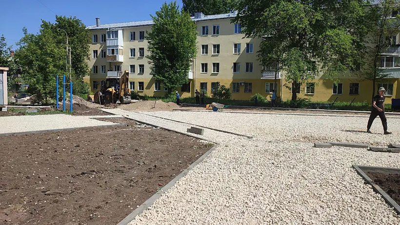 В&nbsp;Октябрьском районе Самары продолжается обновление дворовой территории