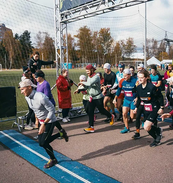 Марафон &laquo;Семья на&nbsp;спорте&raquo; в&nbsp;Подмосковье объединил более 1&nbsp;тыс. бегунов