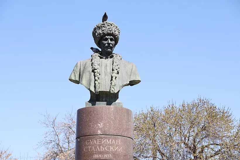 В&nbsp;Дагестане отпраздновали юбилей народного поэта Сулеймана Стальского
