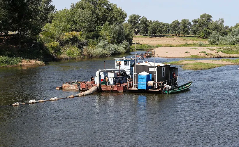 В&nbsp;10&nbsp;российских регионах стартовали работы по&nbsp;расчистке водоемов
