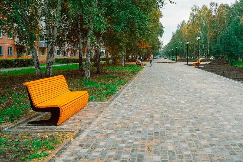В&nbsp;кузбасской Юрге завершается обновление аллеи на&nbsp;улице Машиностроителей