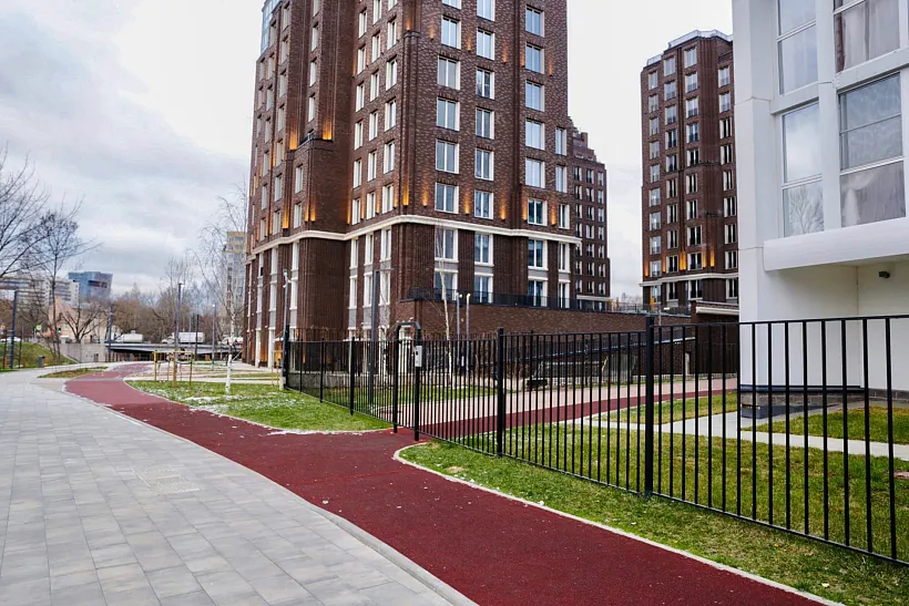 В&nbsp;Петербурге благоустроили территорию на&nbsp;набережной реки Охты