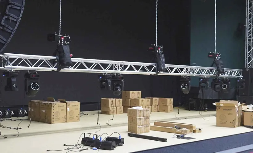 Концертный зал камчатской филармонии &laquo;Октябрьский&raquo; оснастили новой техникой