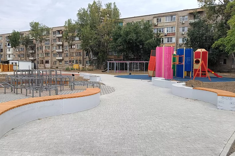 В&nbsp;Астрахани завершается благоустройство парка на&nbsp;проезде Воробьева
