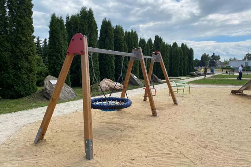 В&nbsp;поселке Красная Заря Орловской области открыли обновленную площадь