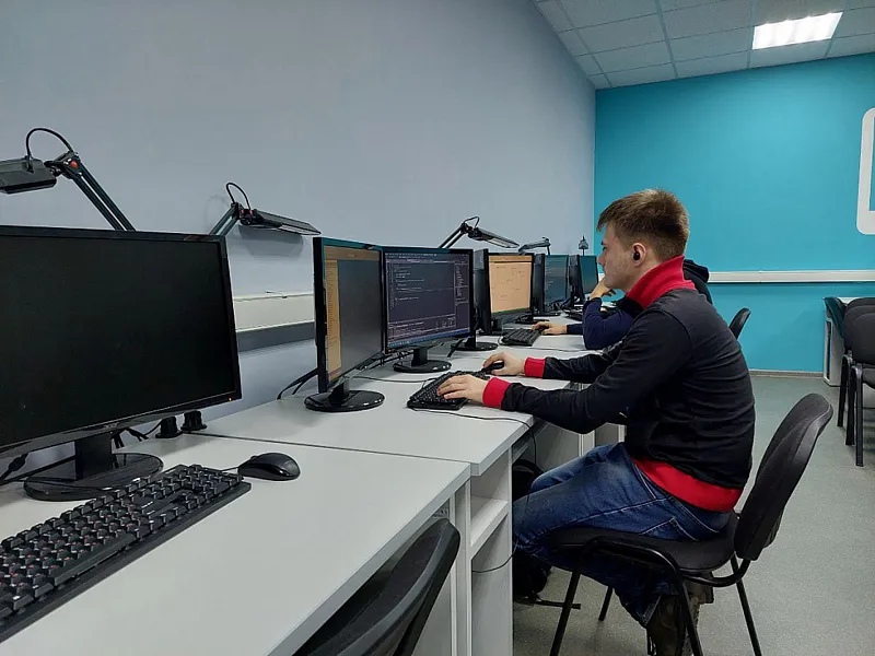 В&nbsp;Курской области открыли новые мастерские в&nbsp;политехническом колледже
