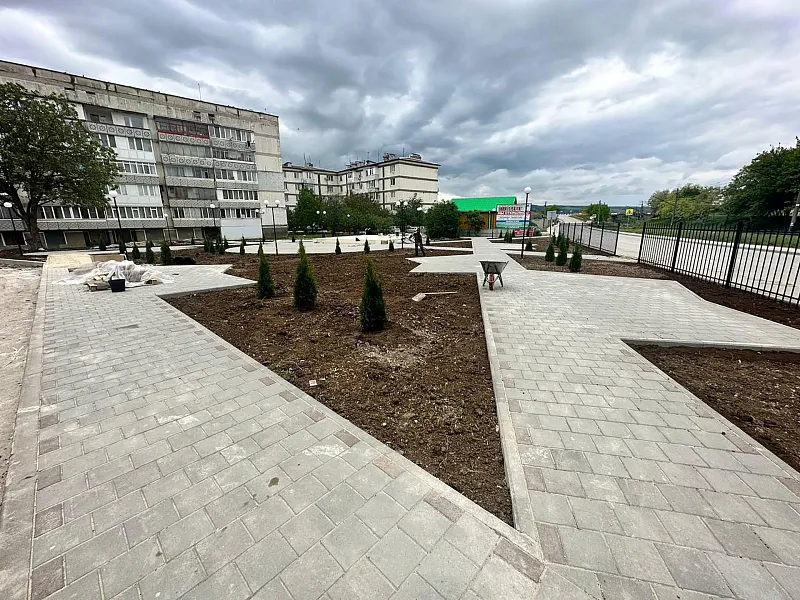 В&nbsp;Крыму в&nbsp;поселке Почтовом продолжается благоустройство территории
