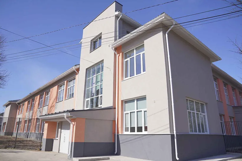 В&nbsp;Родниках Ивановской области отремонтировали Центральную городскую школу