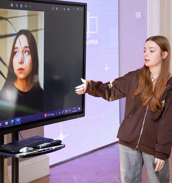 В&nbsp;Петербурге участники смены Академии талантов освоили портретную съемку