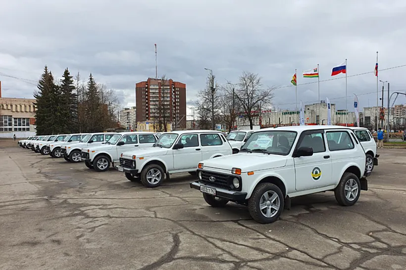 Лесничества Ленинградской области получили 28&nbsp;лесопатрульных автомобилей