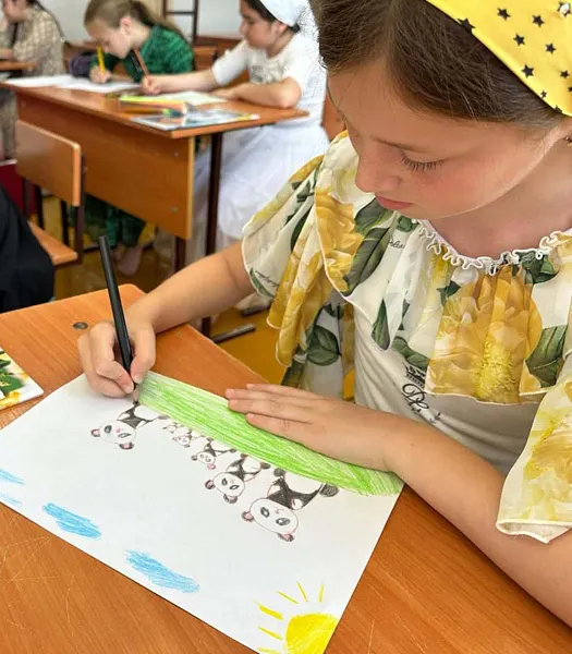 В&nbsp;школе чеченского села Аллерой прошел мастер-класс &laquo;Рисуем мир животных&raquo;