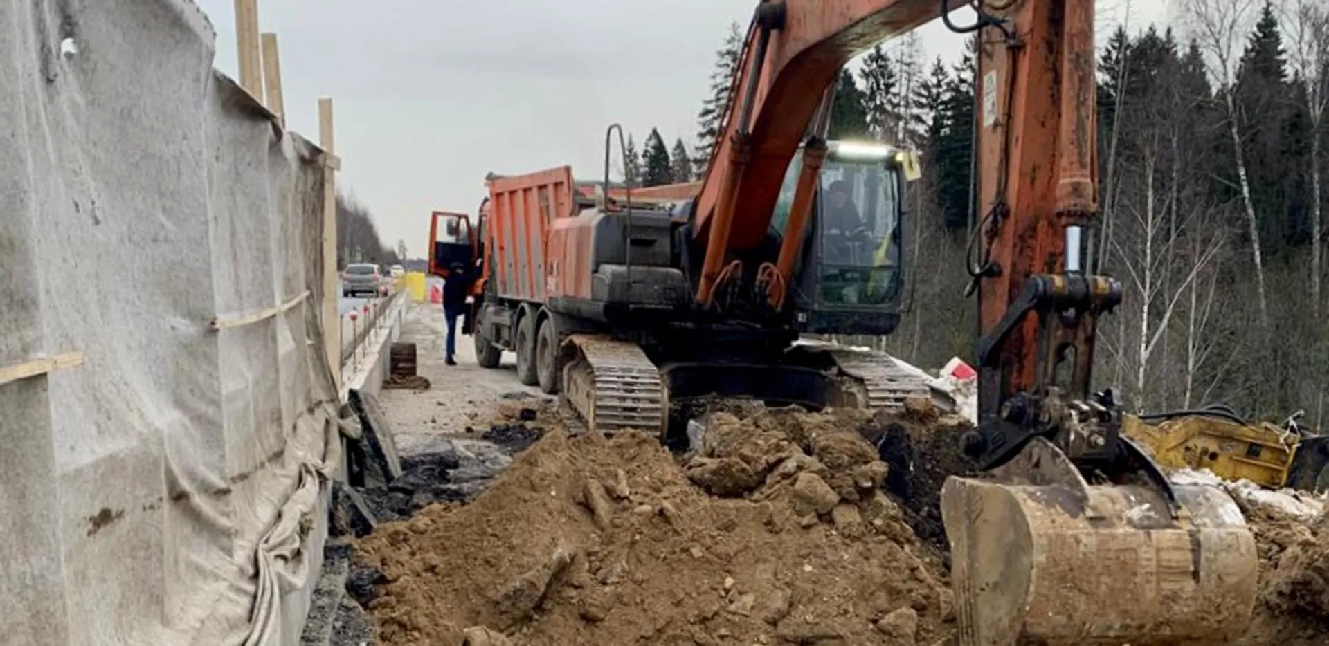 Летом в&nbsp;Подмосковье завершат этап ремонта путепровода на&nbsp;Обуховском шоссе