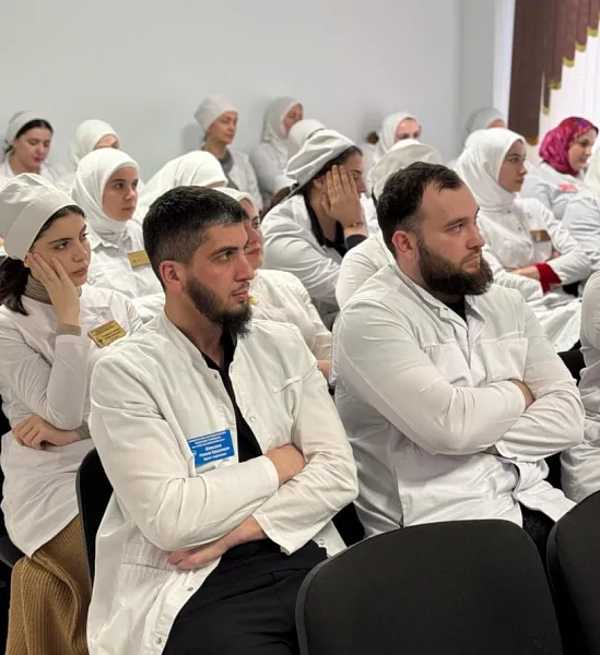 На&nbsp;конференции в&nbsp;Чечне обсудили лечение ишемической болезни сердца