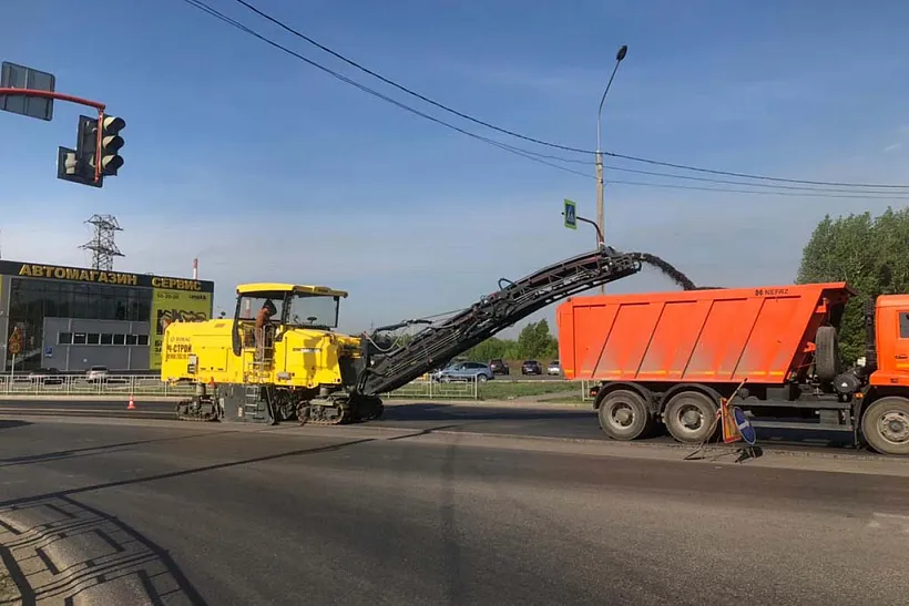 В&nbsp;Барнауле приступили к&nbsp;ремонту 13&nbsp;дорог