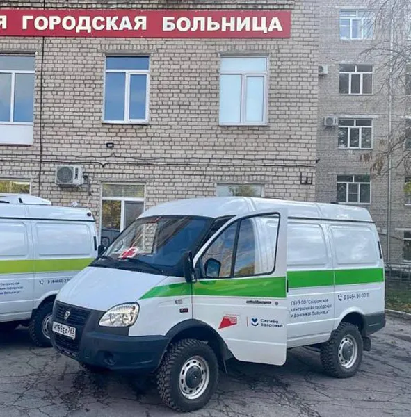Больница Сызрани получила две специализированные машины