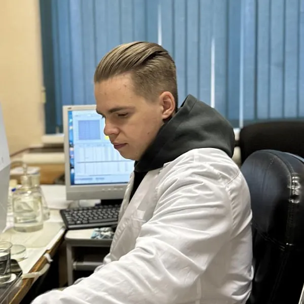 Аспиранты приморского вуза получили президентские стипендии