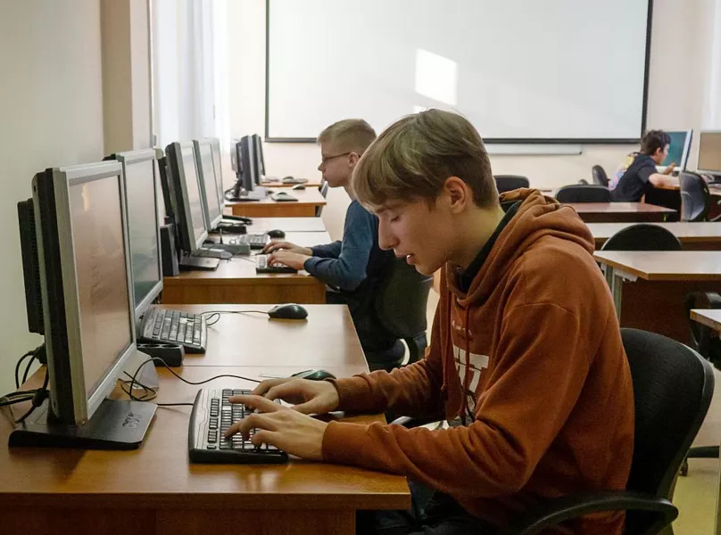 Более 4&nbsp;тысяч красноярских студентов получат ИТ-специальности