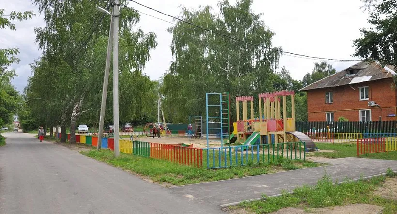 Во&nbsp;всех районах Брянска ремонтируют дворовые территории