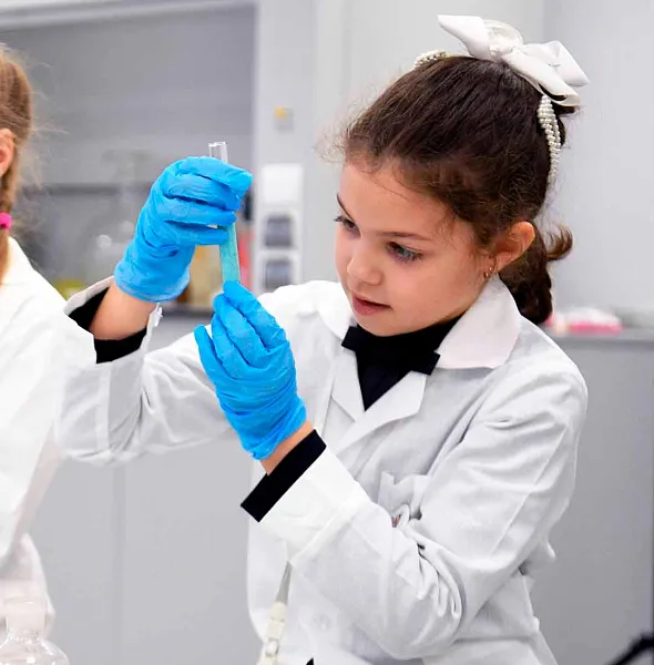 Четверть российских школьников интересуются естественными науками