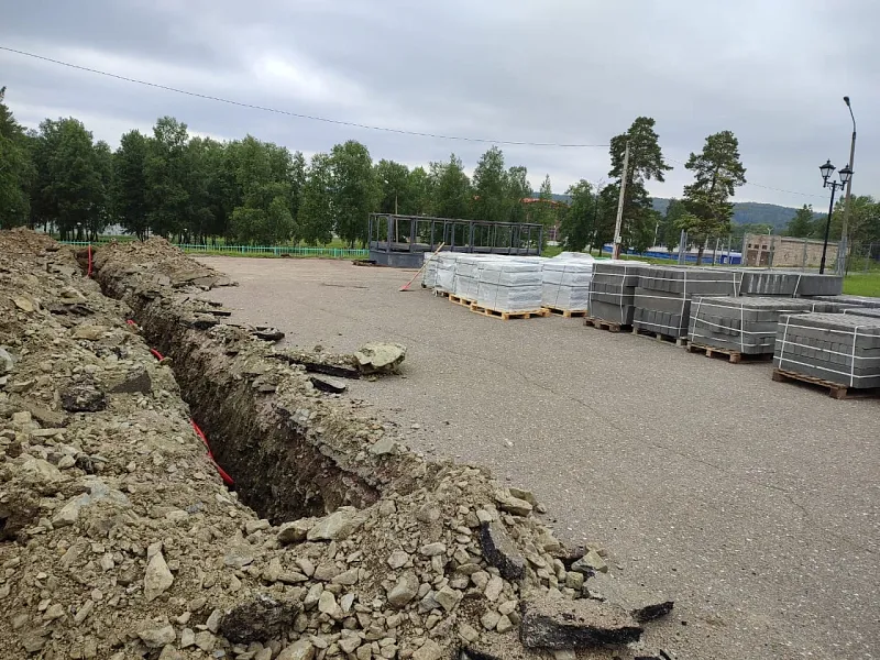 В&nbsp;башкирском городе Межгорье начали благоустройство площади Центральной