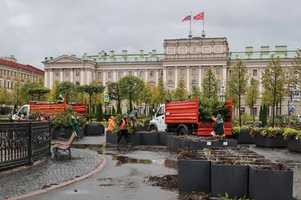Администрация Санкт-Петербурга