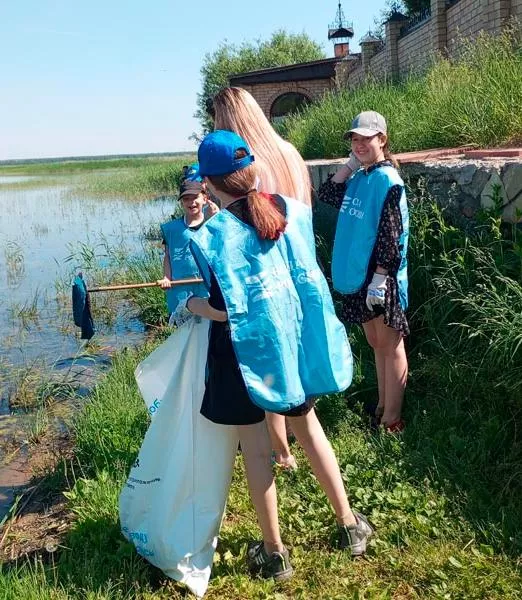 В&nbsp;Челябинской области жители привели в&nbsp;порядок берега озера Мисяш