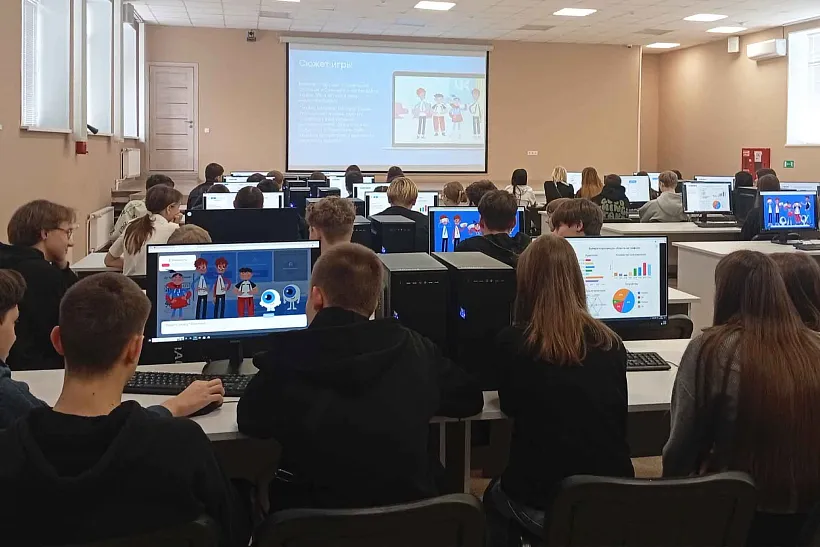 Волгоградские старшеклассники узнали, как&nbsp;разработать видеоплатформу