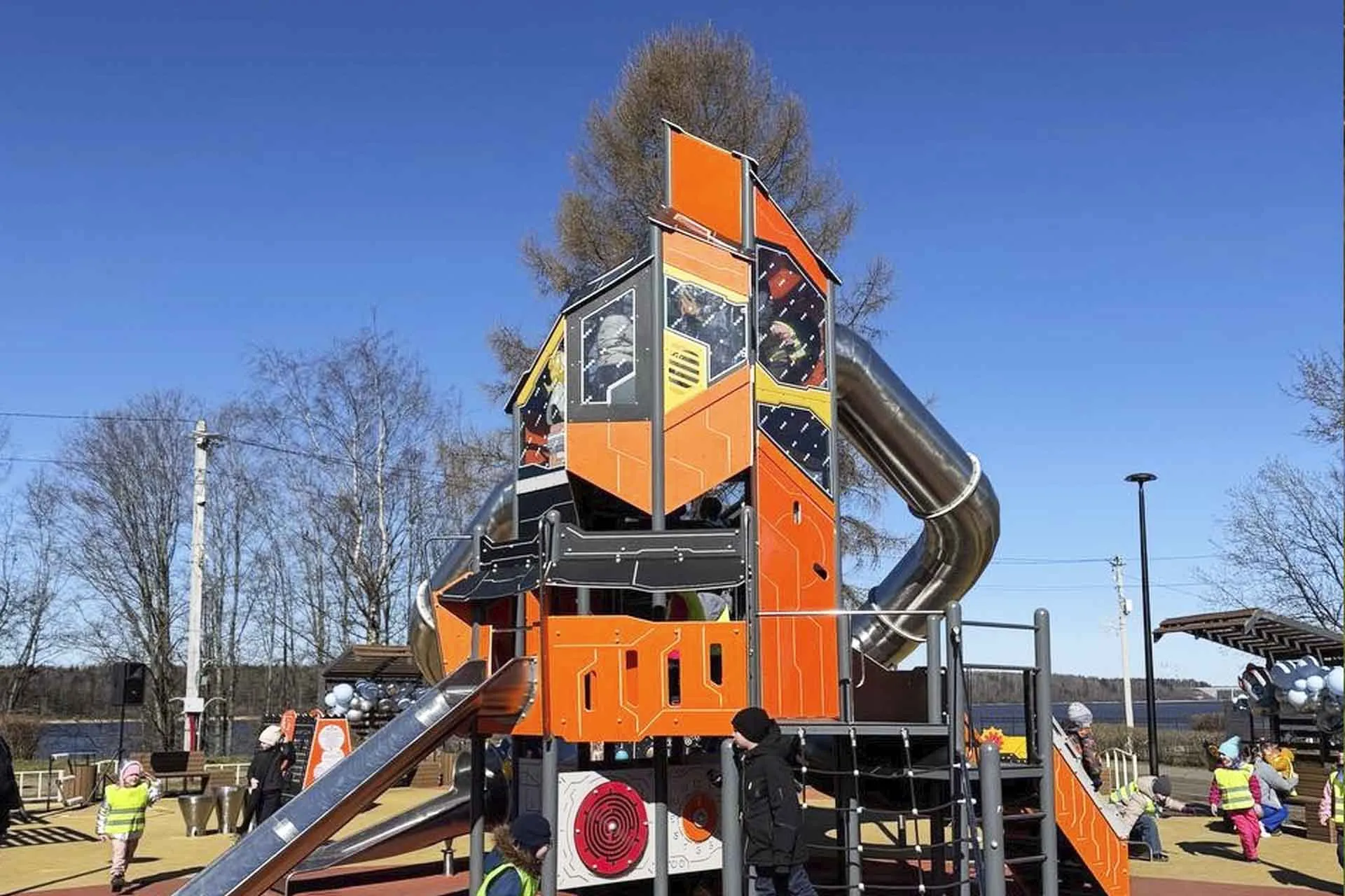 Комитет общественных коммуникаций Ленинградской области