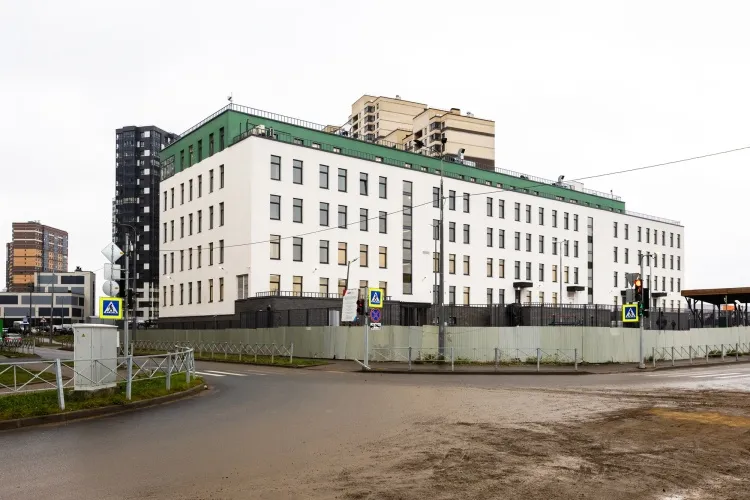 На&nbsp;Русановской улице в&nbsp;Санкт-Петербурге построили медицинский комплекс