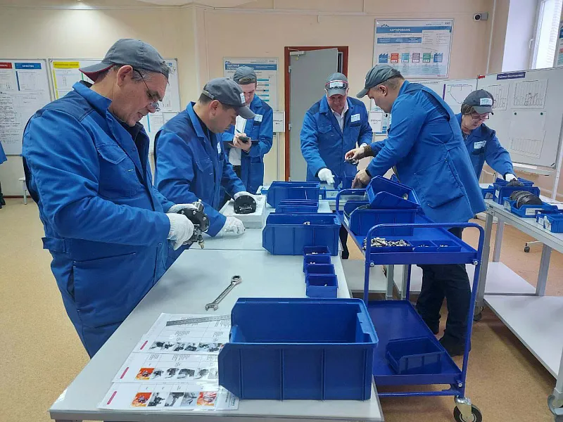 Руководители калужского электромехзавода изучили бережливые технологии