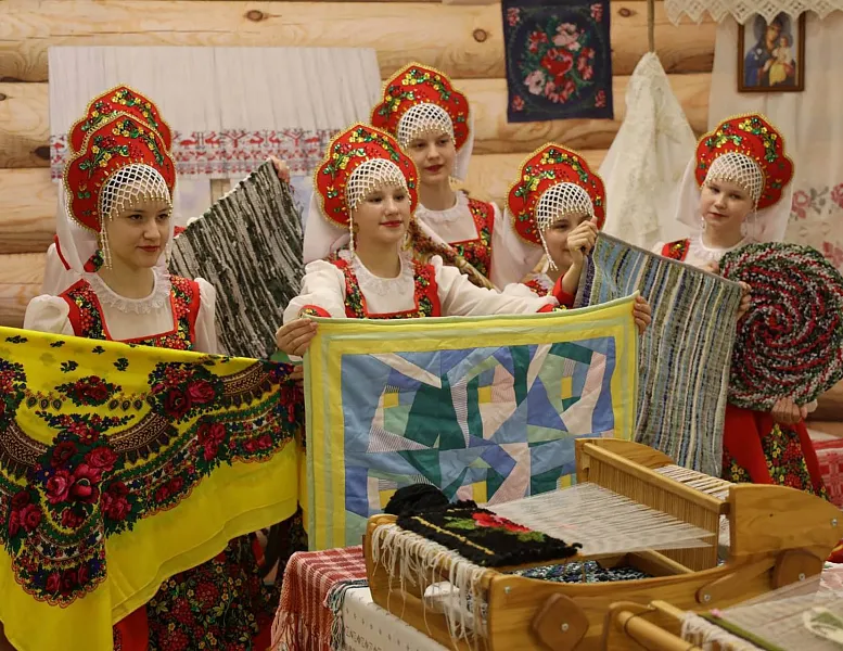 Тюменские школьники создадут большой лоскутный ковер